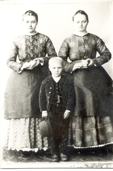 Grabatz Kirchgang 1900