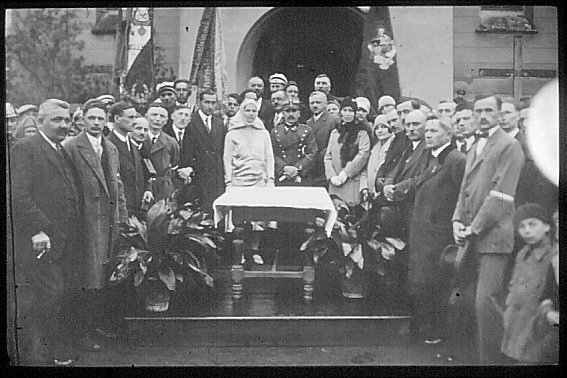 Hatzfeld Fahnenweihe Herta