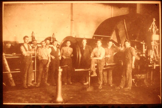 Hatzfeld Maschinenraum Bohn