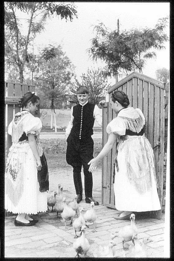 Beim Eingang zum Hof