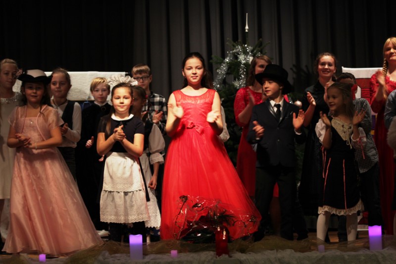 09_12_18 Weihnachtsfeier (82)