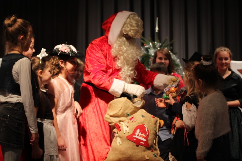 09_12_18 Weihnachtsfeier (88)