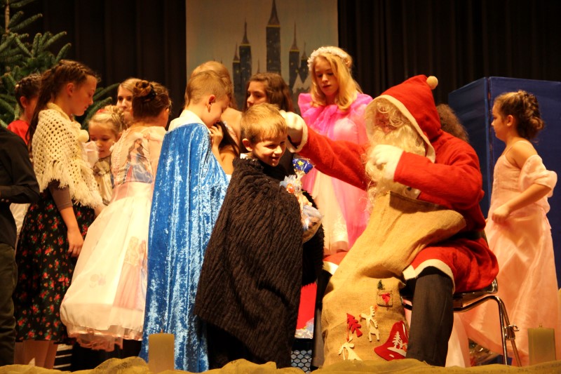 13_12_15 Weihnachtsfeier KV RA (10)