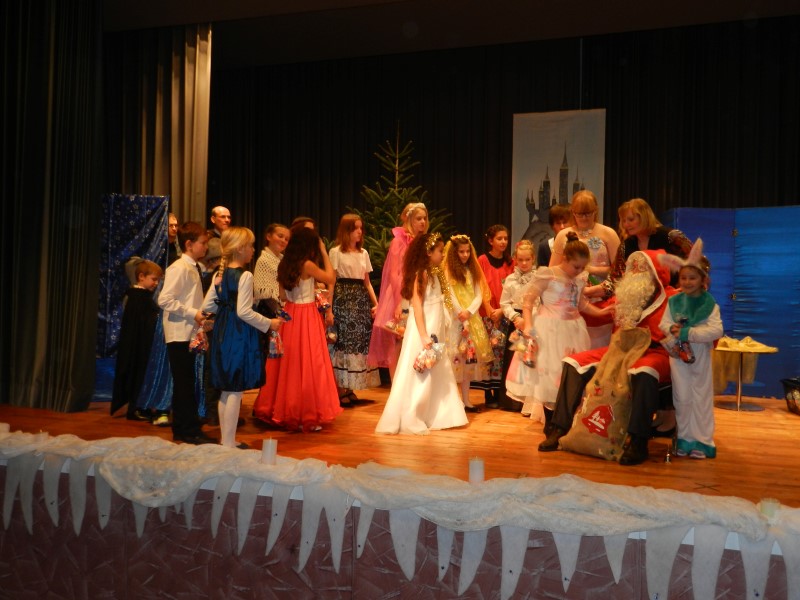 13_12_15 Weihnachtsfeier eigene (6)
