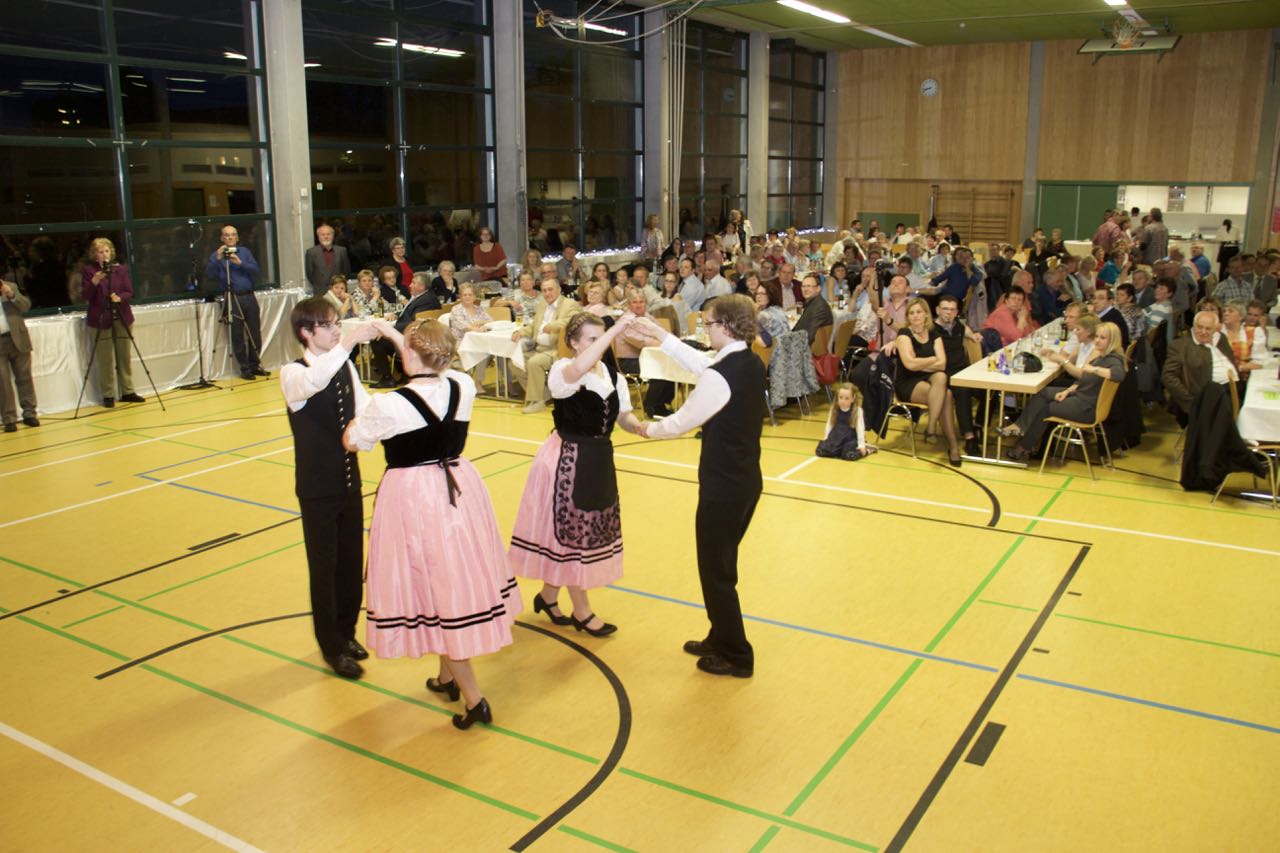 16_�4_2017 Osterball KV (1)