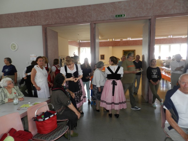 19_09_2016 Banater Schwabenkinder bei Gemeindefest (1)