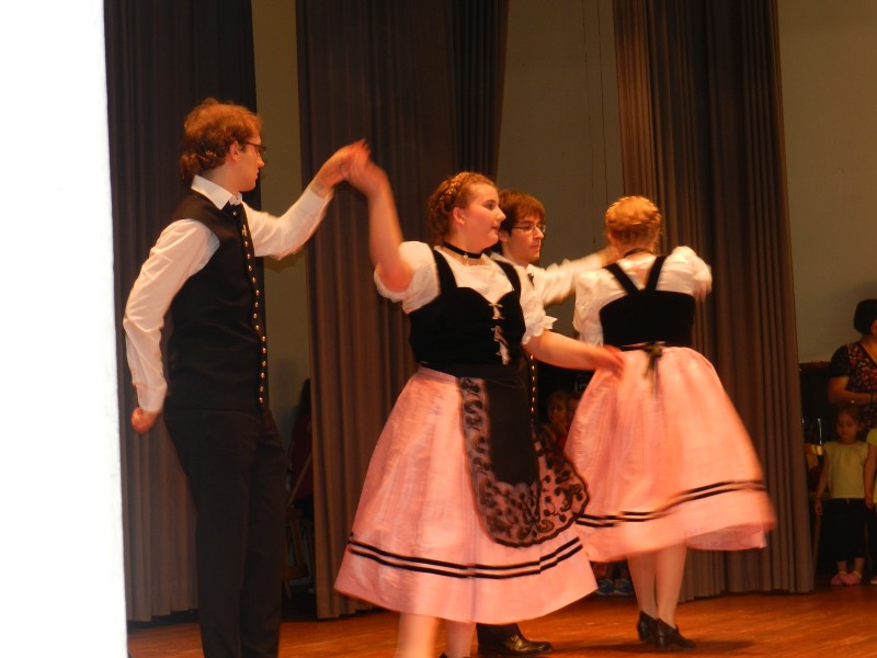 19_09_2016 Banater Schwabenkinder bei Gemeindefest (41)