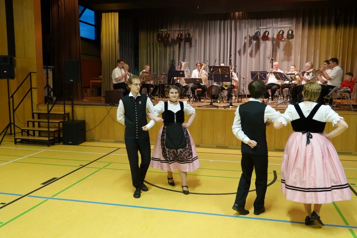 21_09_19 Osterball (112)