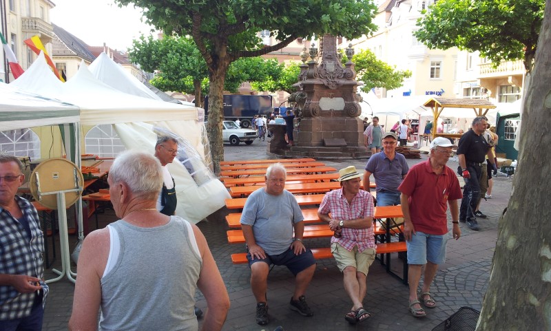 20130718_beim Zeltaufbau (10)